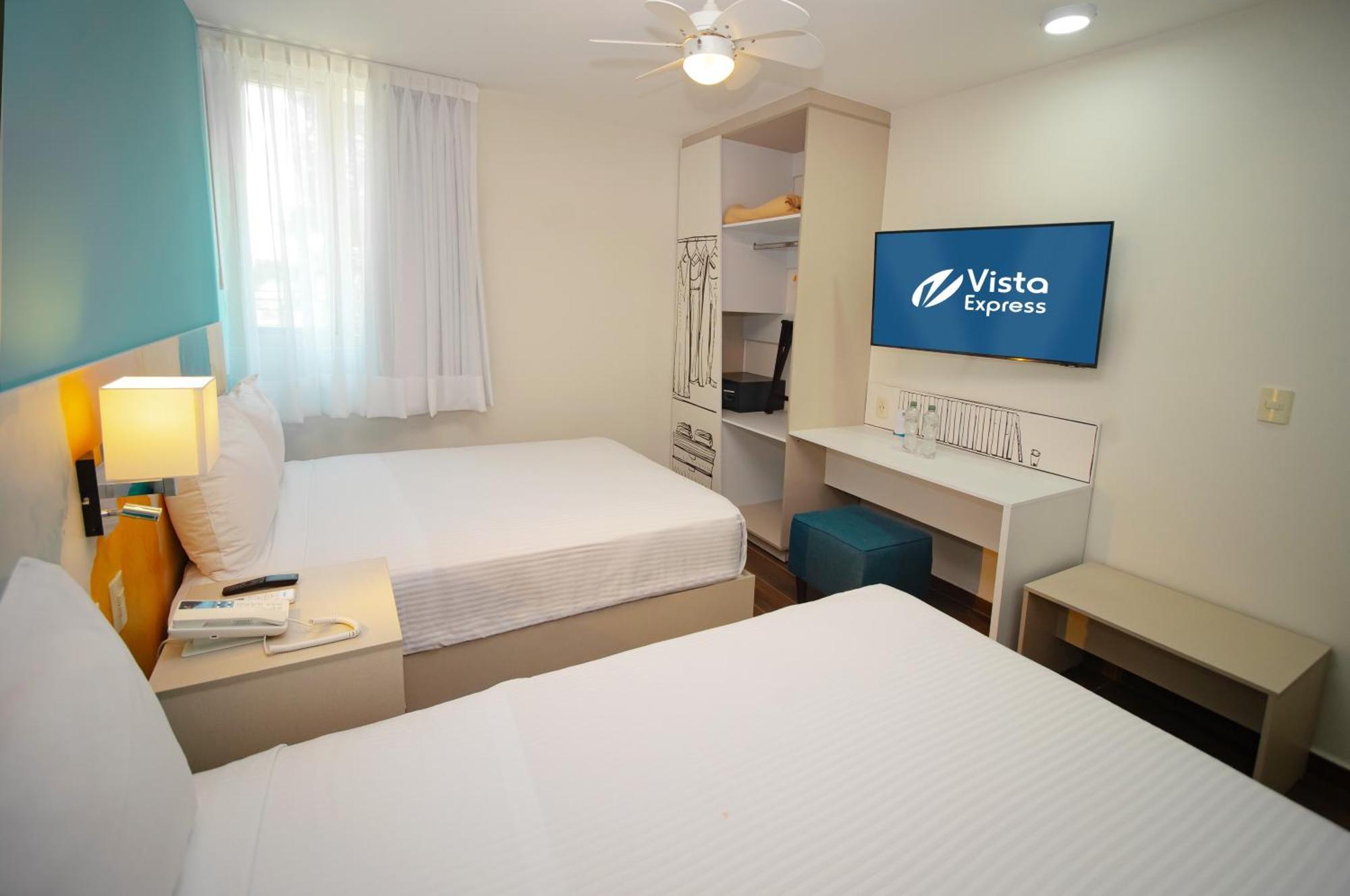 Vista Express Guadalajara Expo Surestay Collection By BW Zapopan Exterior foto