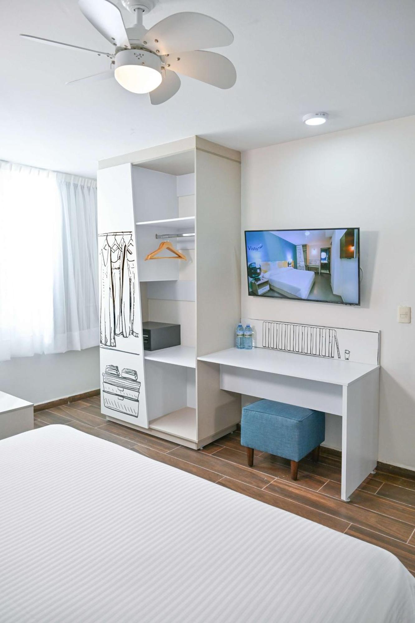 Vista Express Guadalajara Expo Surestay Collection By BW Zapopan Exterior foto